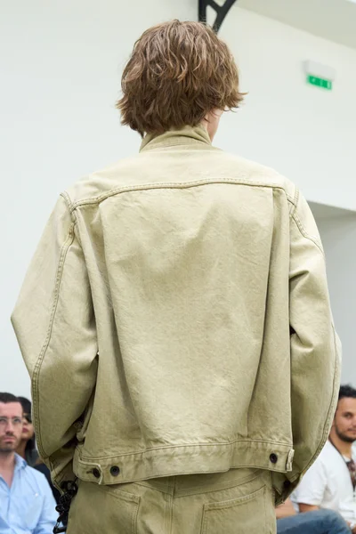 Look 85